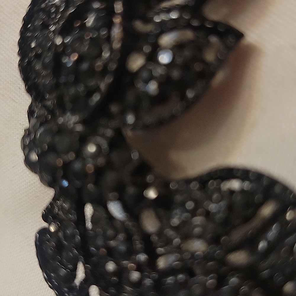 Vintage Black Metal Brooch - Picture 7 of 7